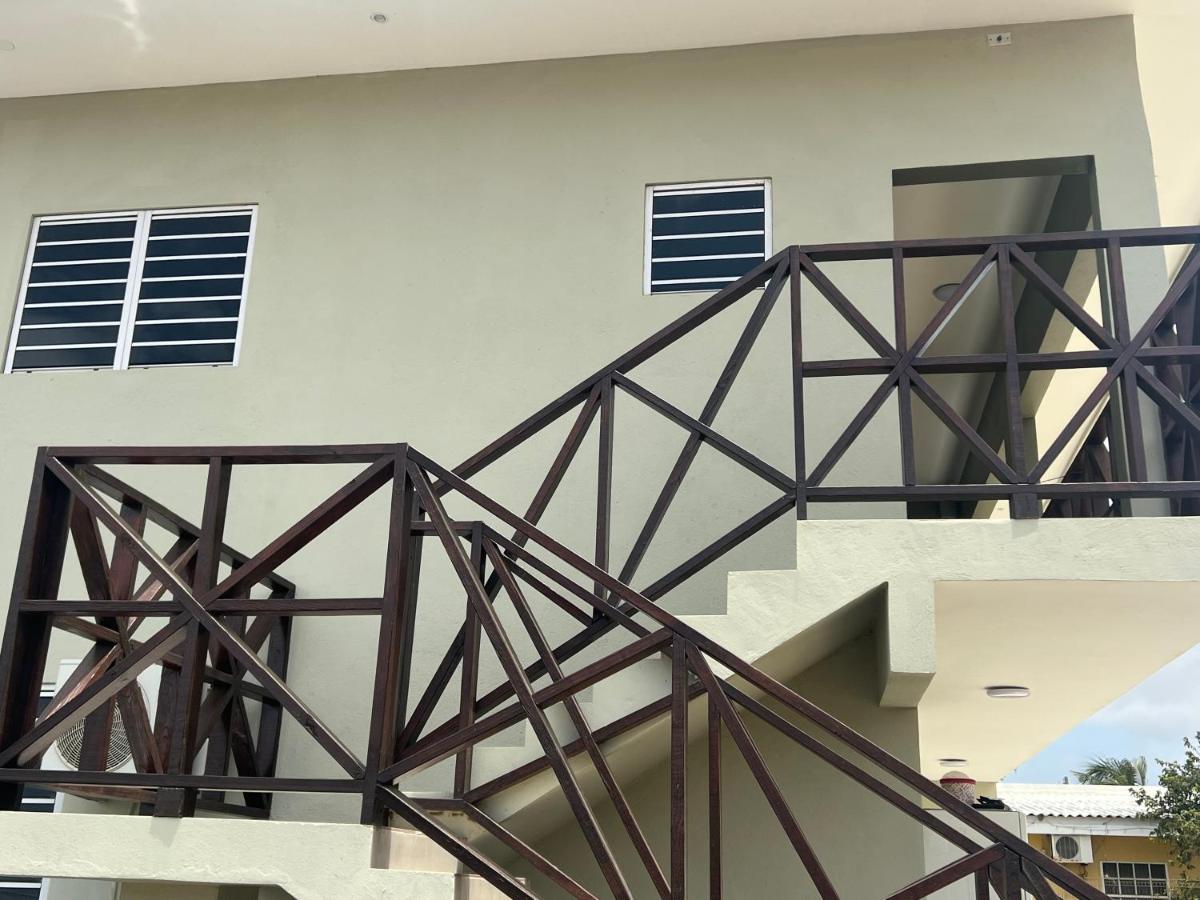 Cataleya Apartments Near Airport Willemstad Esterno foto